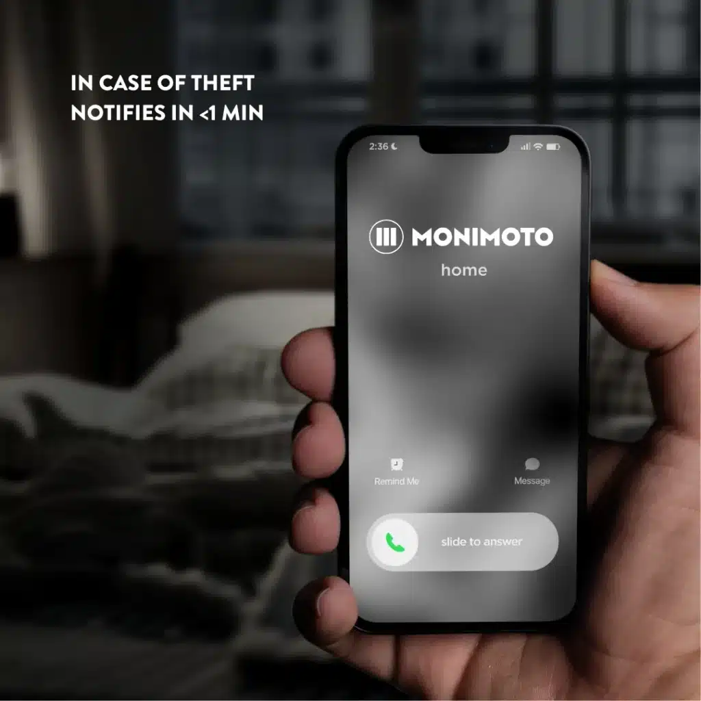 Monimoto 9 theft alert phone call on a smartphone